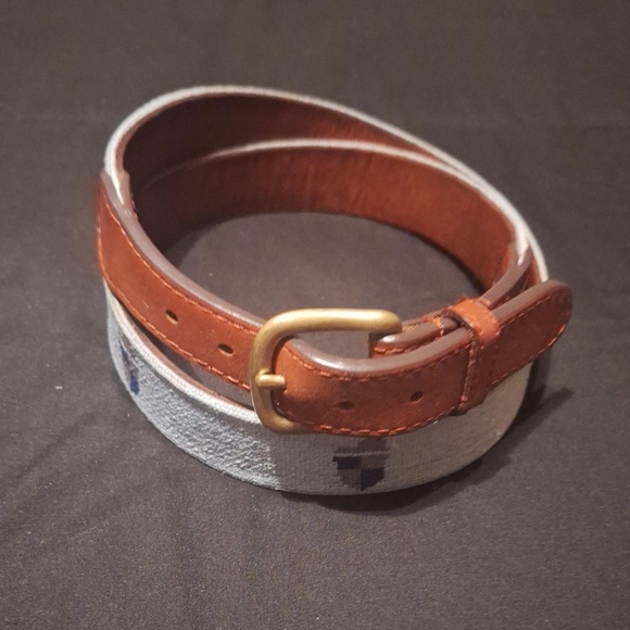 SMATHERS & BRANSON BLUE WITH CREST GOLF NEEDLEPOINT BELT MEN'S SIZE 38